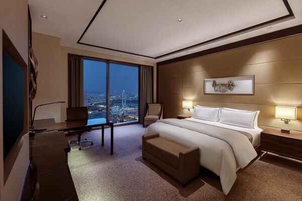 Recharge in Style: The Westin Singapore Unveils Limited-Time Wellness Package for 2025 Marathon Runners